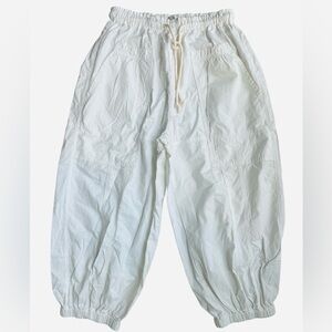 Easel Los Angeles White Cargo Joggers Size Medium 100% Cotton Coastal Streetwear